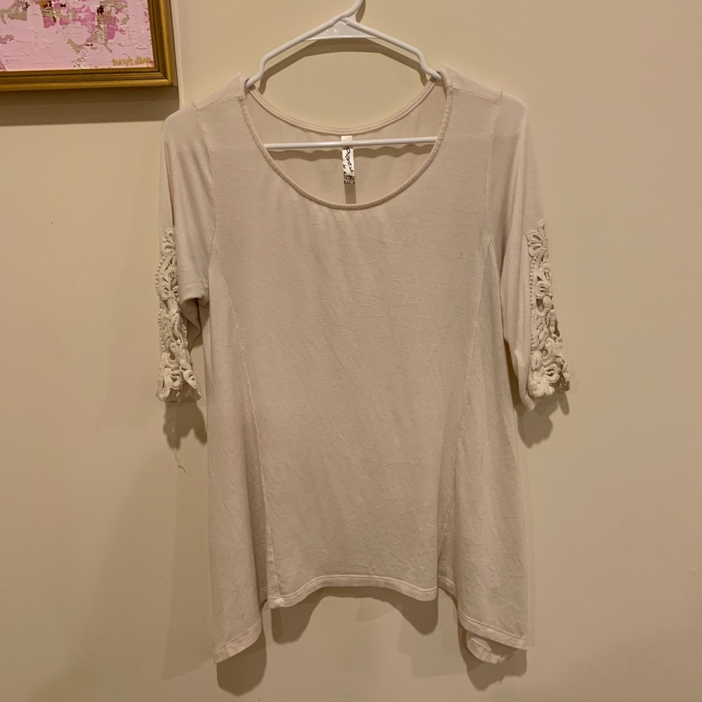 3/4 Sleeve Top With Lace Detail
